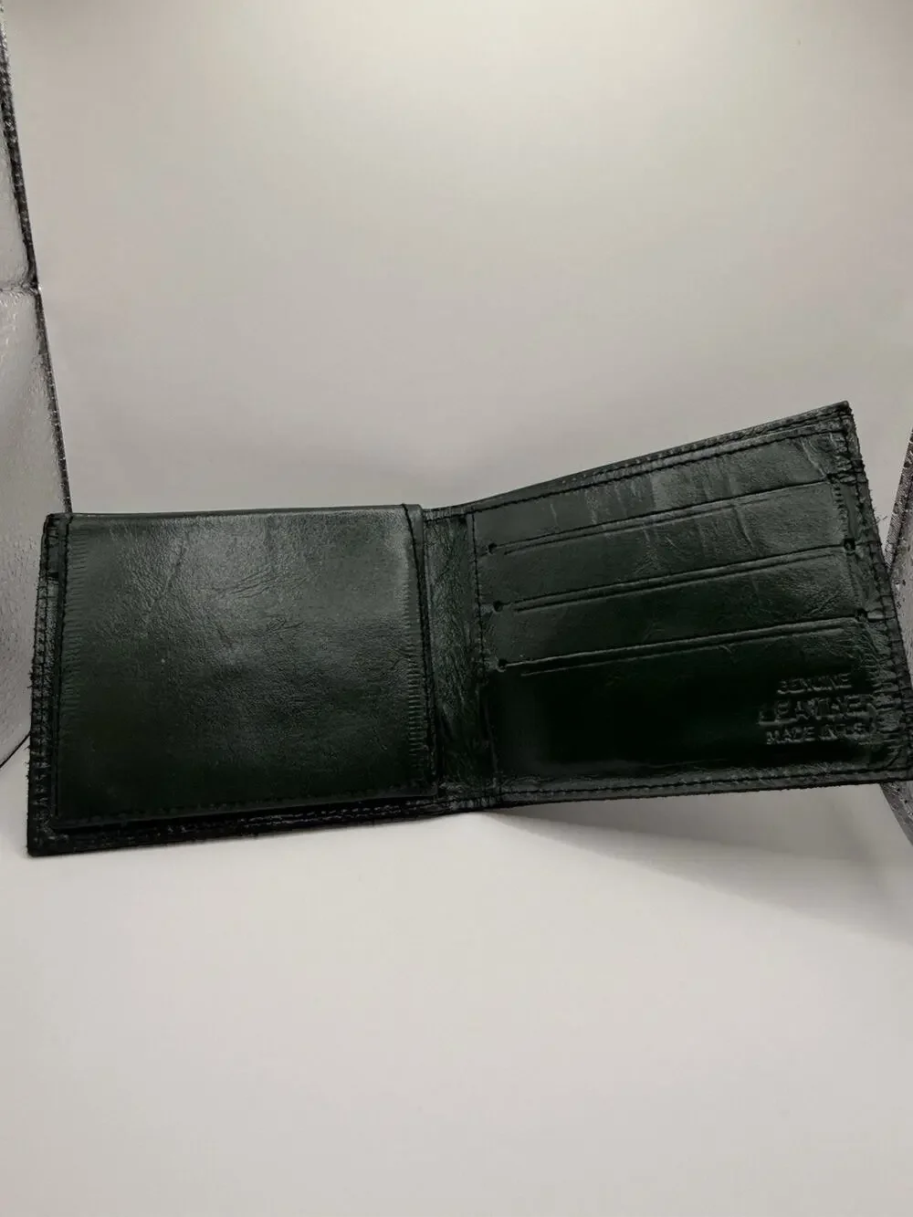 Vintage Genuine Leather Bifold Wallet Green Made in Usa ID Window